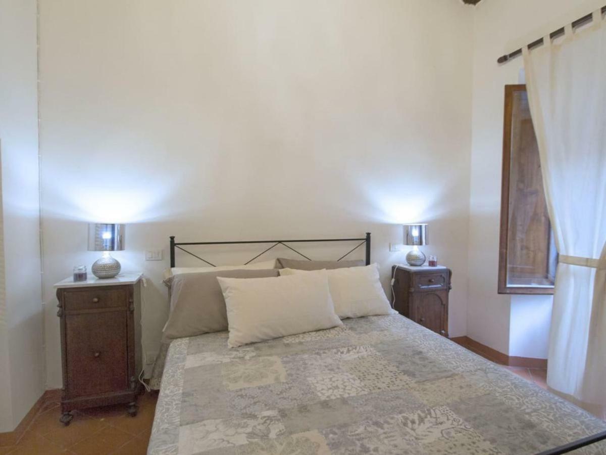 Il Prunello - Una Casa Tra Le Torri Сан-Джиминьяно Экстерьер фото